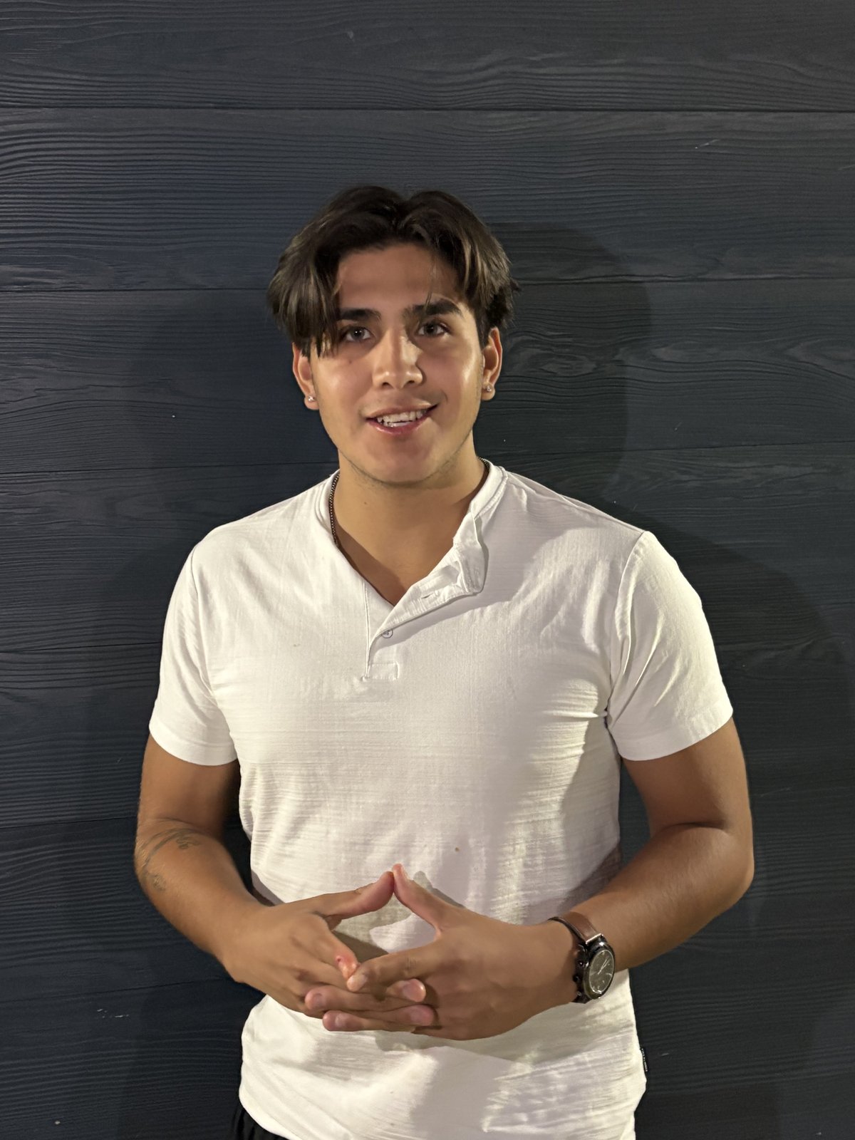 Manuel "Manny_Bagz" Serratos